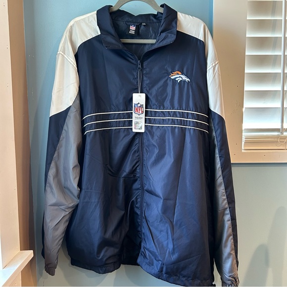 NFL Team Apparel Denver Broncos jacket - Picture 3 of 12